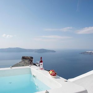 Anemos Cave Suites